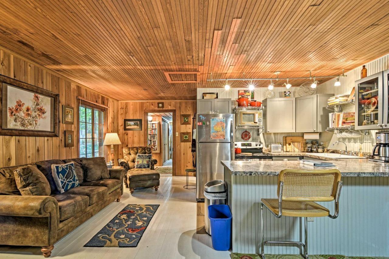 Pet-Friendly One Crow Cottage In Harbor Springs! Екстериор снимка