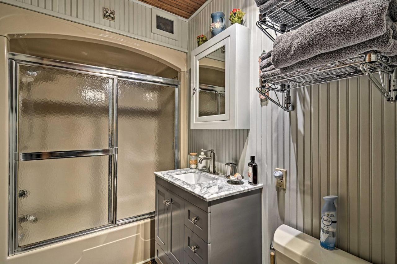 Pet-Friendly One Crow Cottage In Harbor Springs! Екстериор снимка